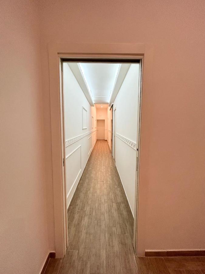 Savastano House Duomo Hotell Napoli Eksteriør bilde