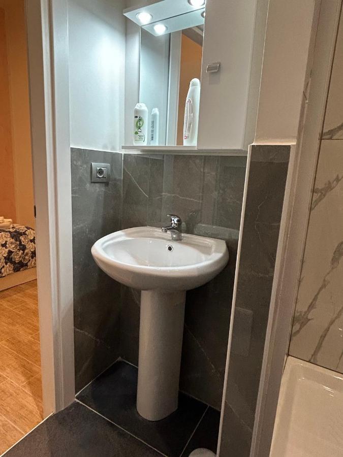Savastano House Duomo Hotell Napoli Eksteriør bilde