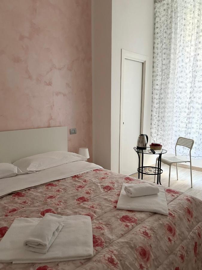 Savastano House Duomo Hotell Napoli Eksteriør bilde