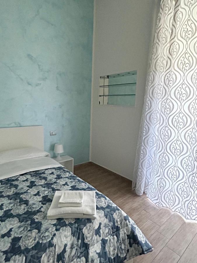 Savastano House Duomo Hotell Napoli Eksteriør bilde